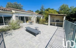 Villeneuve-de-Berg, Auvergne-Rhône-Alpes 07170