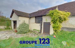Guerchy, Burgundy 89113