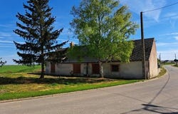 Crottes-En-Pithiverais, Centre 45170
