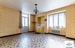 TROUHAUT, Bourgogne 21440