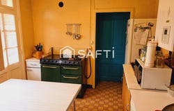 Bazoges-En-Pareds, Pays de la Loire 85390