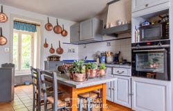 CURZON, Pays de la Loire 85540