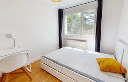 Rue Pétetin, Bron, Auvergne-Rhône-Alpes 69500