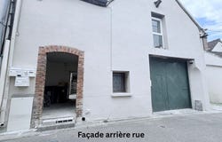 Sens, Burgundy 89100