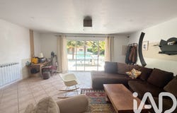 Igoville, Normandy 27460