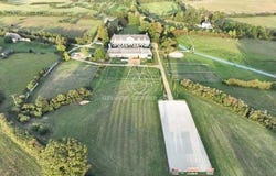 CHATEAU GONTIER, Pays de la Loire 53200