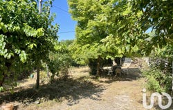 Cadenet, Provence-Alpes-Côte d'Azur 84160