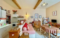 Uzès, Occitanie 30700