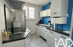 Bourges, Centre-Val de Loire 18000