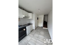 Bourges, Centre-Val de Loire 18000