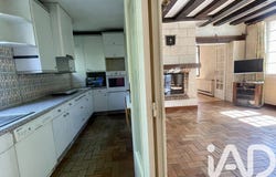 Tours, Centre-Val de Loire 37000