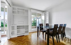 Issy-les-Moulineaux, Hauts-de-Seine 92130