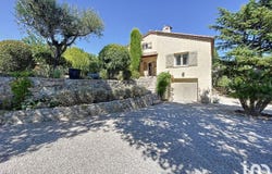 FAYENCE, Provence-Alpes-Côte d'Azur 83440