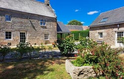 Scaer, Brittany 29390