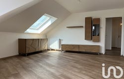 Crépy-en-Valois, Hauts-de-France 60800