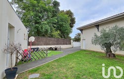Salles, Nouvelle-Aquitaine 33770
