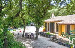 Rochefort-du-Gard, Occitanie 30650