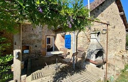 Fours, Bourgogne-Franche-Comté 58250