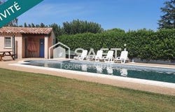 Pernes-Les-Fontaines, Provence-Alpes-Côte d'Azur 84210