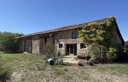 Sauzé-entre-Bois, Poitou-Charentes 79190