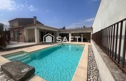 Caromb, Provence-Alpes-Côte d'Azur 84330