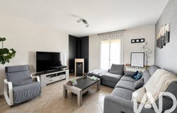 Crépy-en-Valois, Hauts-de-France 60800