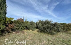 EGUILLES, Provence-Alpes-Côte d'Azur 13510