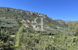Nyons, Auvergne-Rhône-Alpes 26110