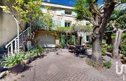 Bédarrides, Provence-Alpes-Côte d'Azur 84370