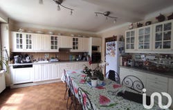 Everly, Île-de-France 77157