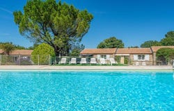 La Roque-sur-Pernes, Provence-Alpes-Côte-d'Azur 84210
