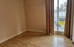 Sens, Yonne 89100