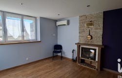 Courteron, Grand Est 10250