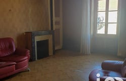Poilly-sur-Tholon, Bourgogne-Franche-Comté 89110