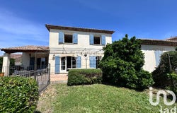 Montfaucon, Bourgogne-Franche-Comté 30150