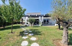 ROUSSET, Provence-Alpes-Côte d'Azur 13790
