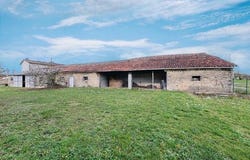 LA MAGDELEINE, Poitou-Charentes 16240