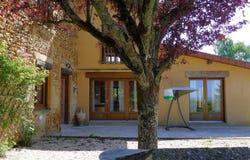 Iguerande, Burgundy 71340