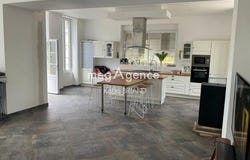 Saint-Berthevin, Pays de la Loire 53940