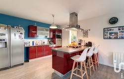 Igoville, Normandy 27460