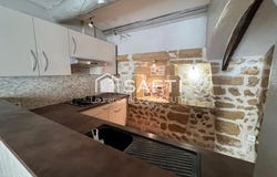 Roquemaure, Languedoc-Roussillon 30150