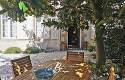Auray, Brittany 56400