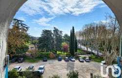 Pertuis, Provence-Alpes-Côte d'Azur 84120
