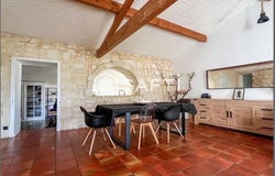Bourg, Aquitaine 33710