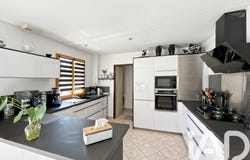 Lixy, Bourgogne-Franche-Comté 89140