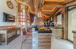 COURCHEVEL, Auvergne-Rhône-Alpes 73120