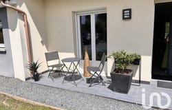 Vitry-sur-Loire, Bourgogne-Franche-Comté 71140