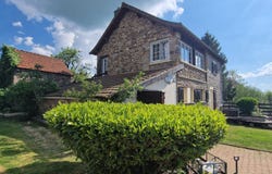 Saint-Germain-en-Brionnais, Burgundy 71800