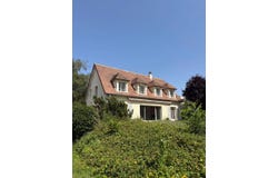 Rue Charles de Gaulle, Saint-Nom-la-Bretèche, Yvelines 78860