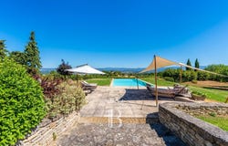 Bonnieux, Provence-Alpes-Côte-d'Azur 84480